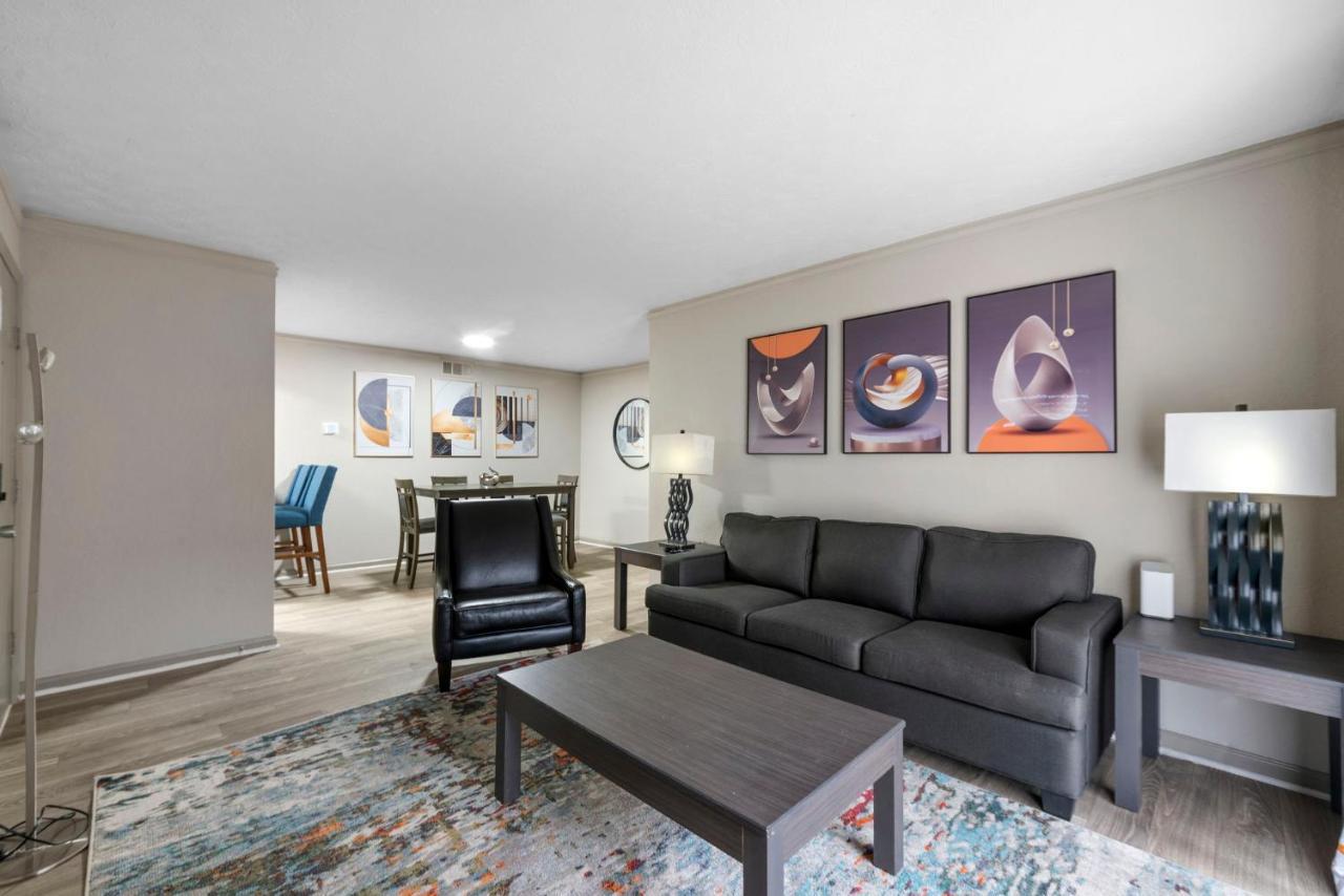 Truist Park Comfort Stays Atlanta Bagian luar foto
