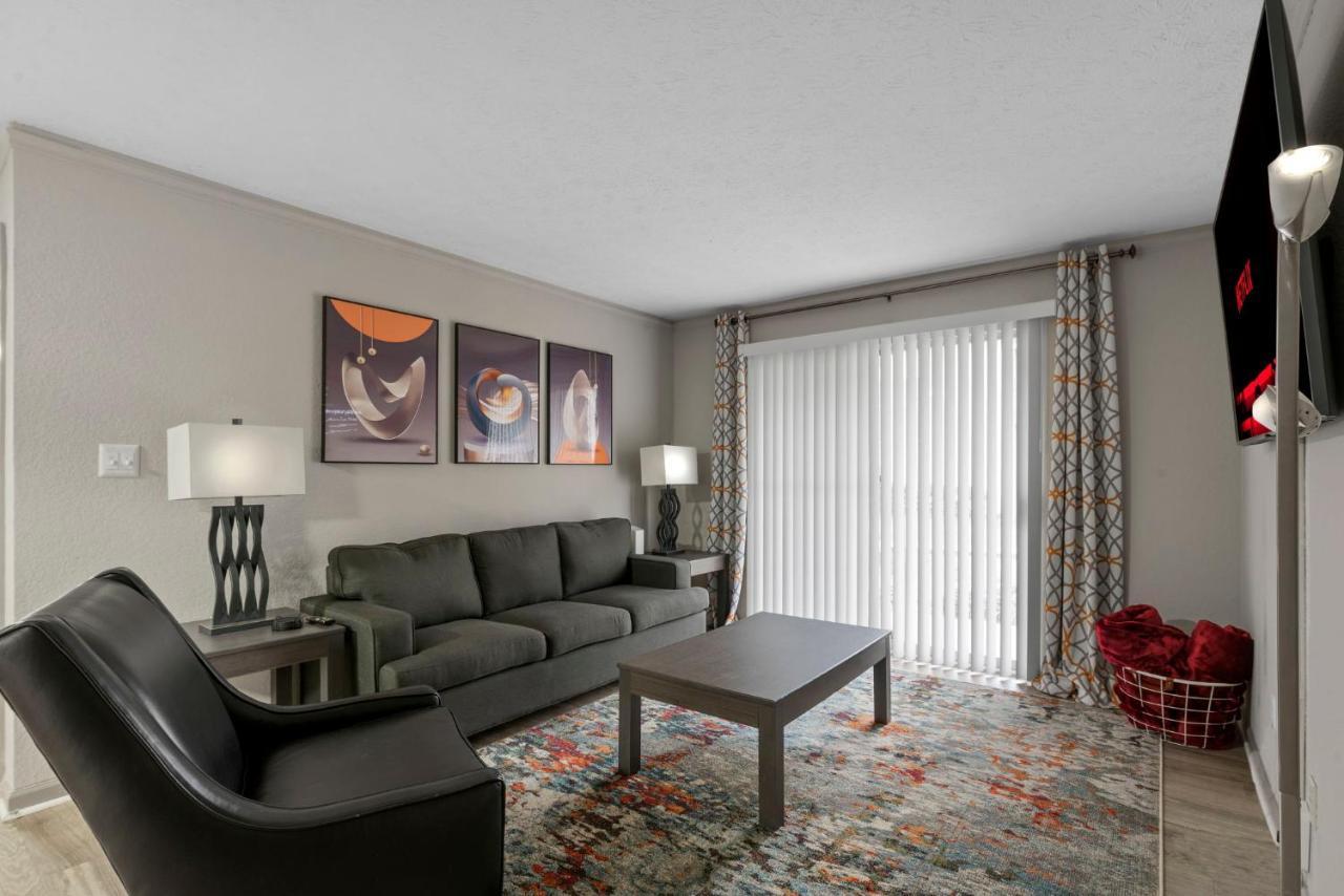Truist Park Comfort Stays Atlanta Bagian luar foto