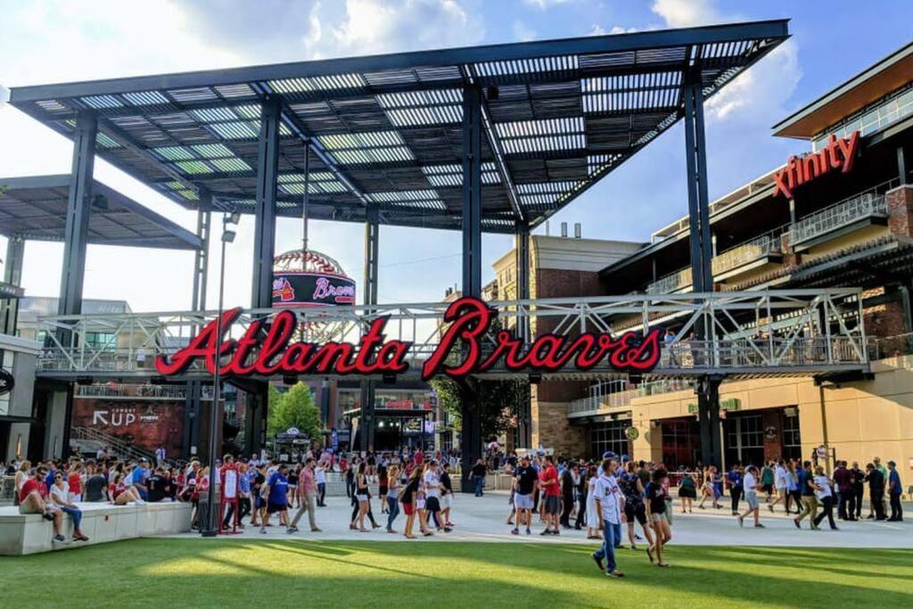 Truist Park Comfort Stays Atlanta Bagian luar foto
