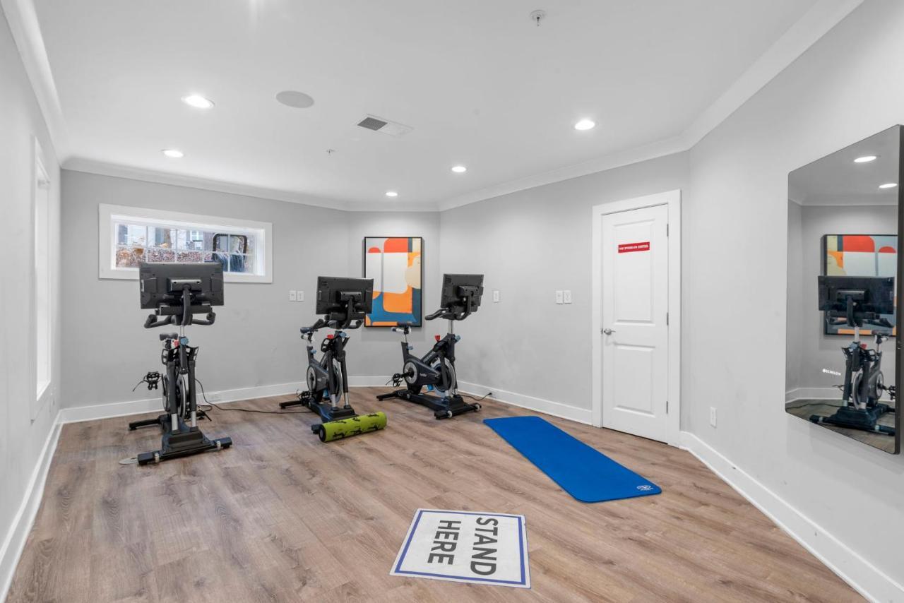 Truist Park Comfort Stays Atlanta Bagian luar foto