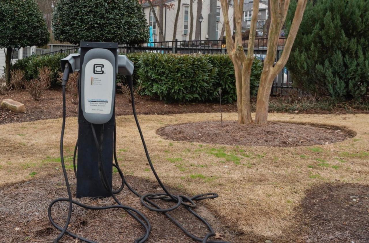 Truist Park Comfort Stays Atlanta Bagian luar foto